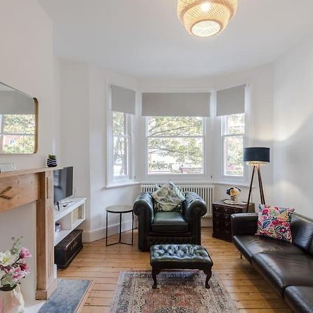 The Oval Abode Apartment London Exterior photo
